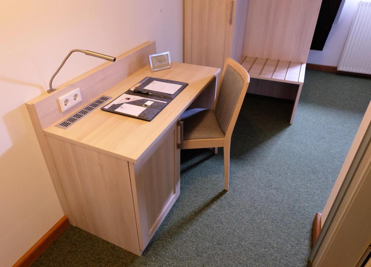 Altes Rathaus Hotel-Restaurant-Cafe Wolfhagen Luaran gambar